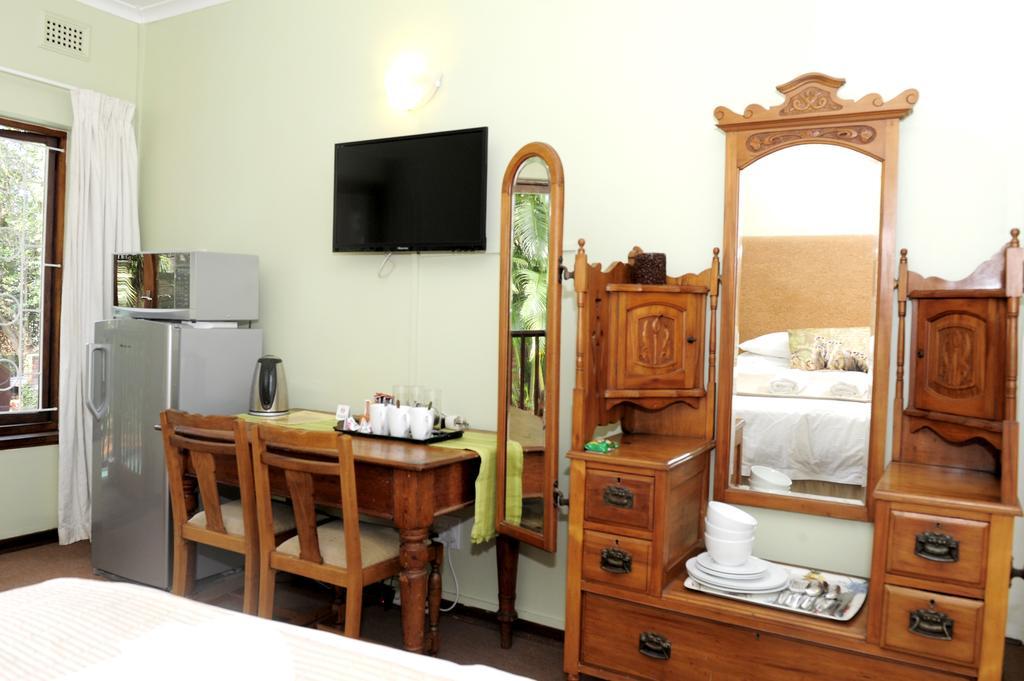 Oliveroom Self Catering And B&B Durban Exterior photo