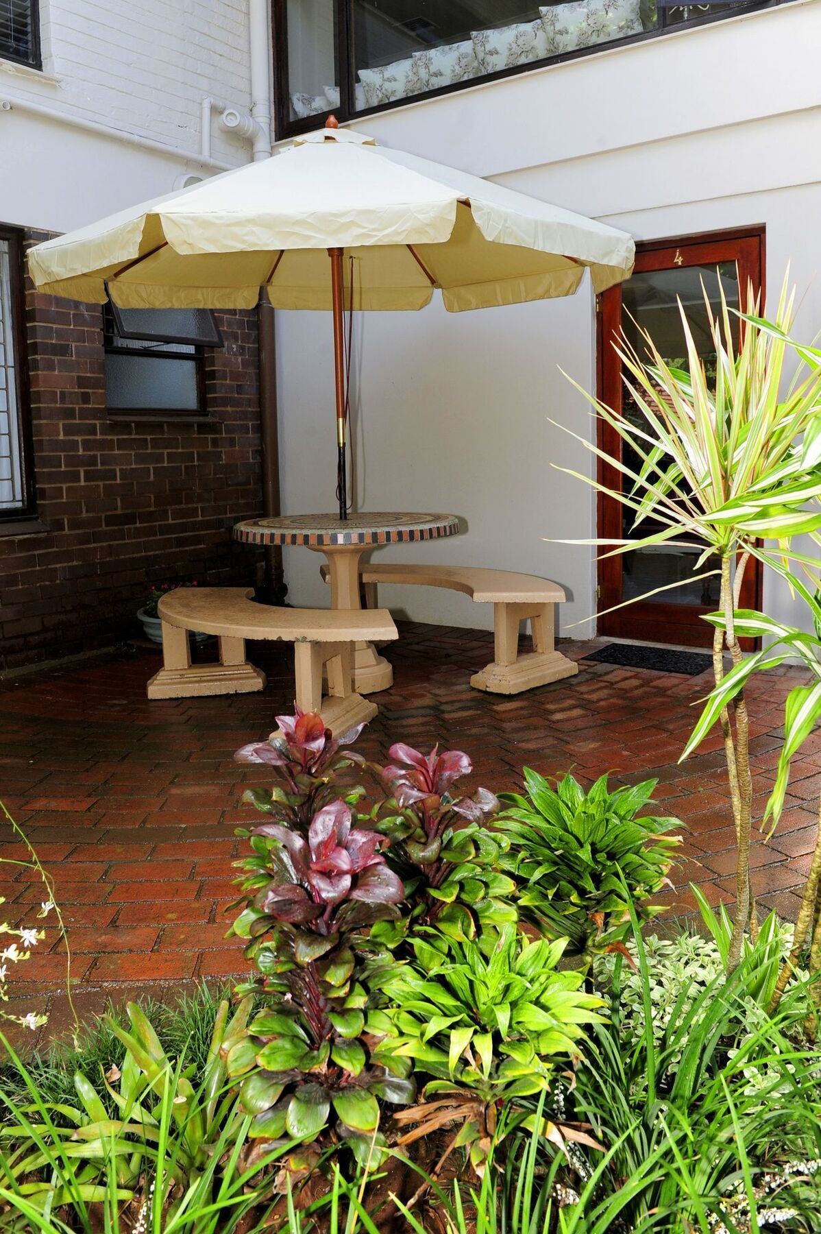 Oliveroom Self Catering And B&B Durban Exterior photo