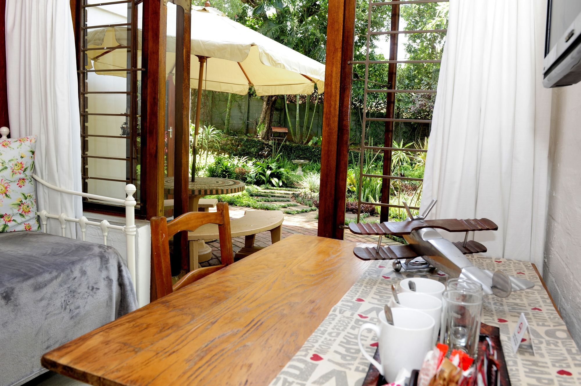 Oliveroom Self Catering And B&B Durban Exterior photo